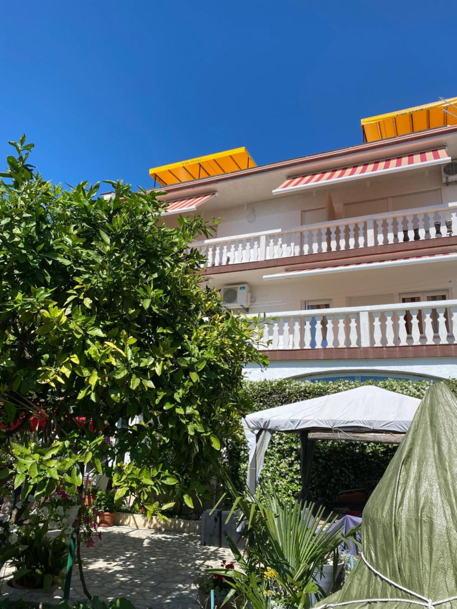 Family Apartments Vesna- 100 M Beach -Center Crikvenica Luaran gambar